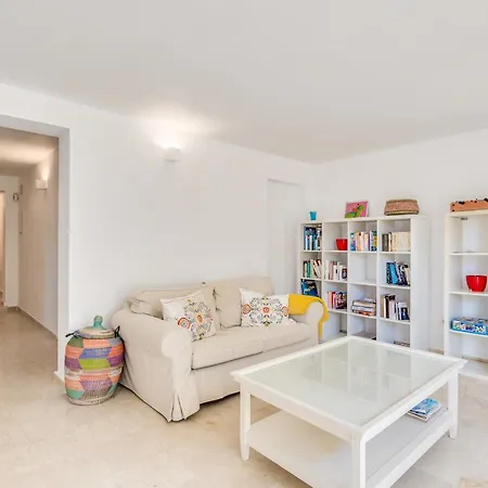 About Turquesa Marbella